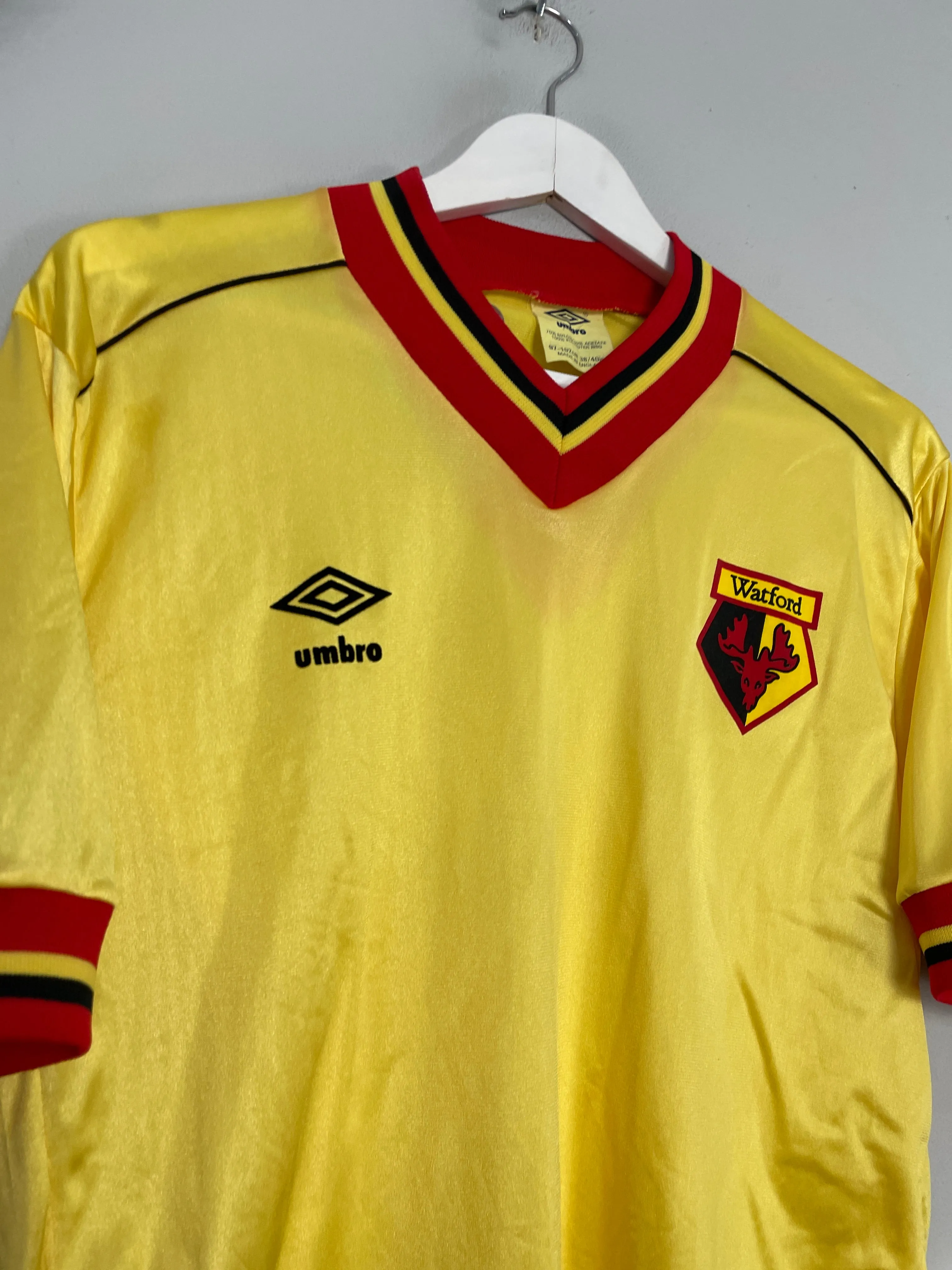 1982/85 WATFORD *MINT* HOME SHIRT (M) UMBRO