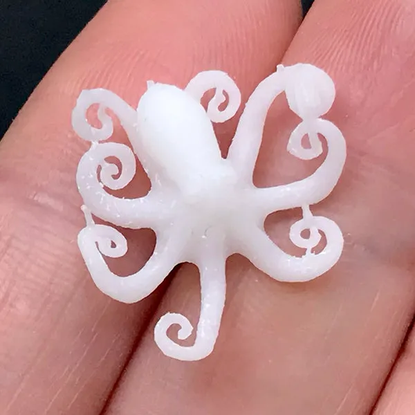 3D Octopus Resin Inclusion | Miniature Ocean Life for Underwater Resin World Making | Marine Figurine Embellishment (1 piece / 18mm x 7mm)