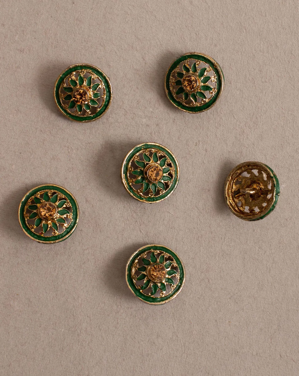 Antique Metal Casting Button ( Set Of 4 )