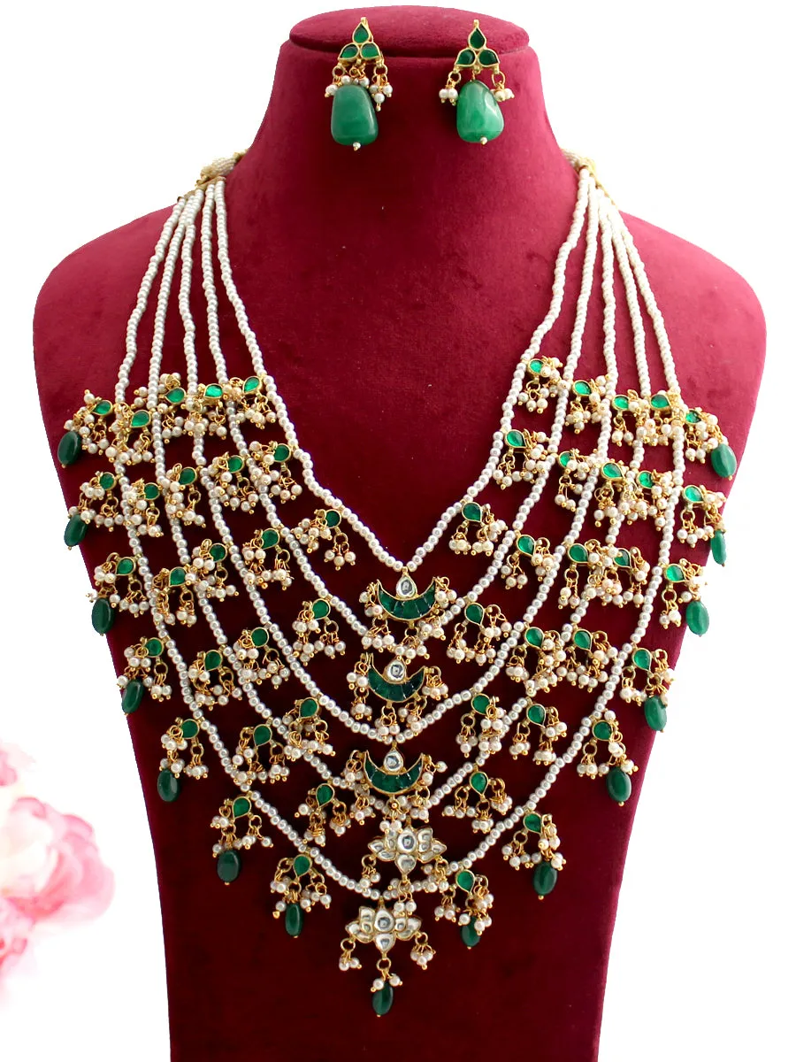 Arishba Layered Necklace Set