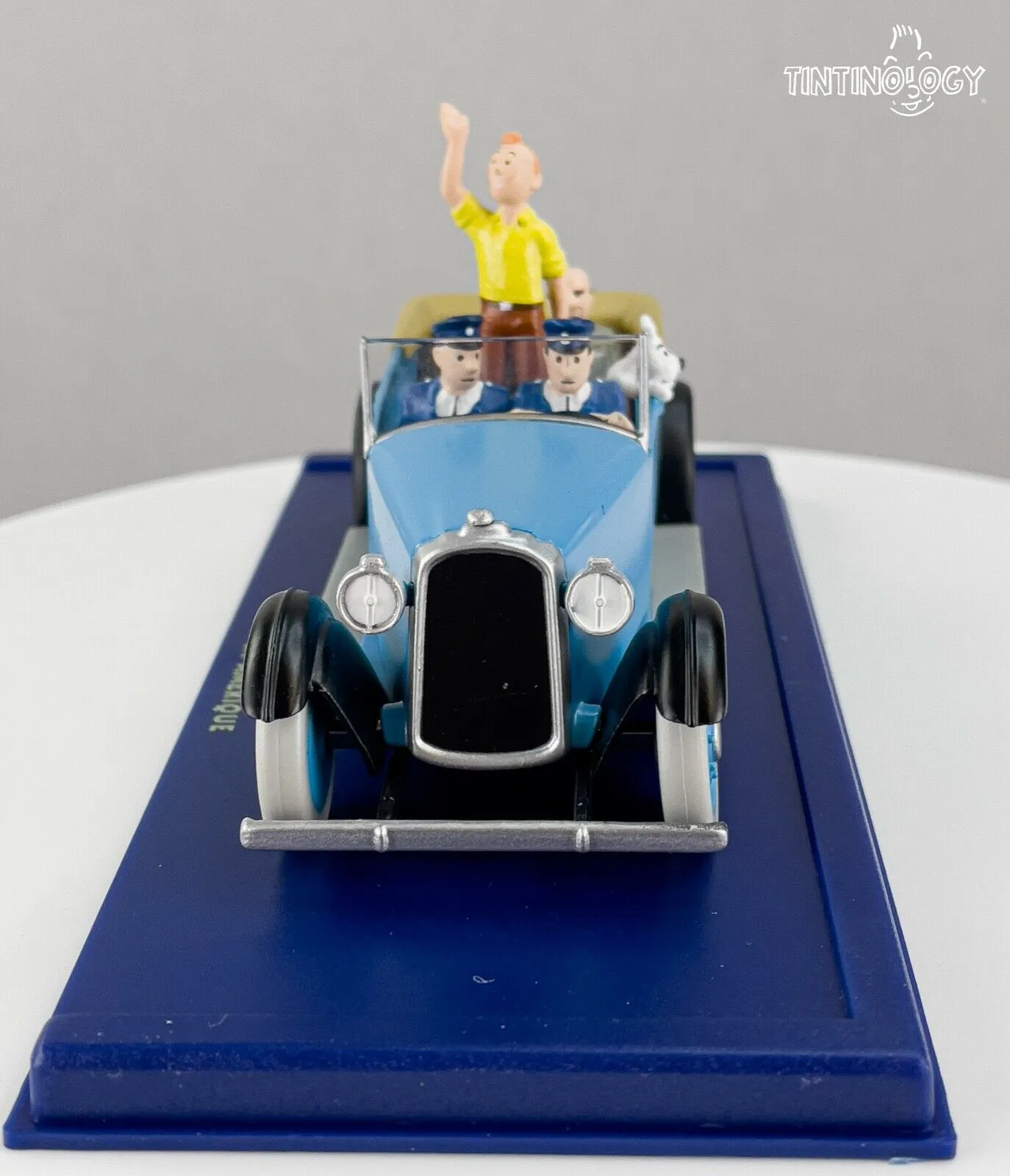 ATLAS TINTIN CAR # 39 Official Car - America Herge model 1/43 Scale Voiture