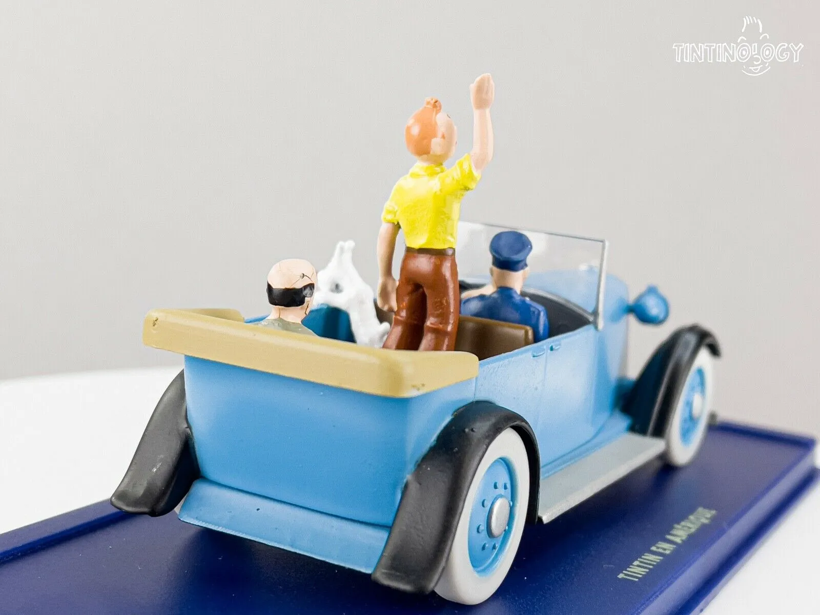 ATLAS TINTIN CAR # 39 Official Car - America Herge model 1/43 Scale Voiture