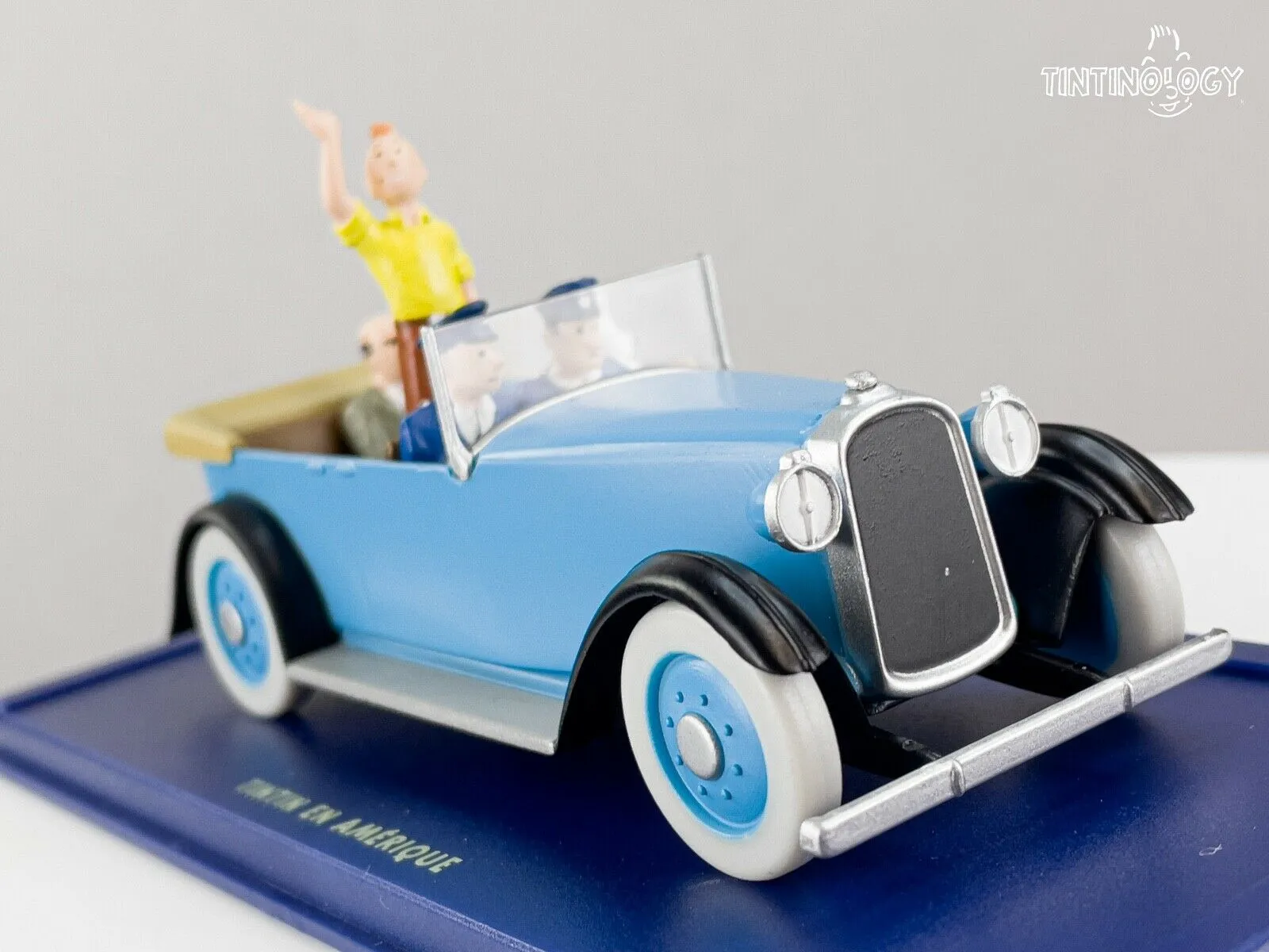 ATLAS TINTIN CAR # 39 Official Car - America Herge model 1/43 Scale Voiture