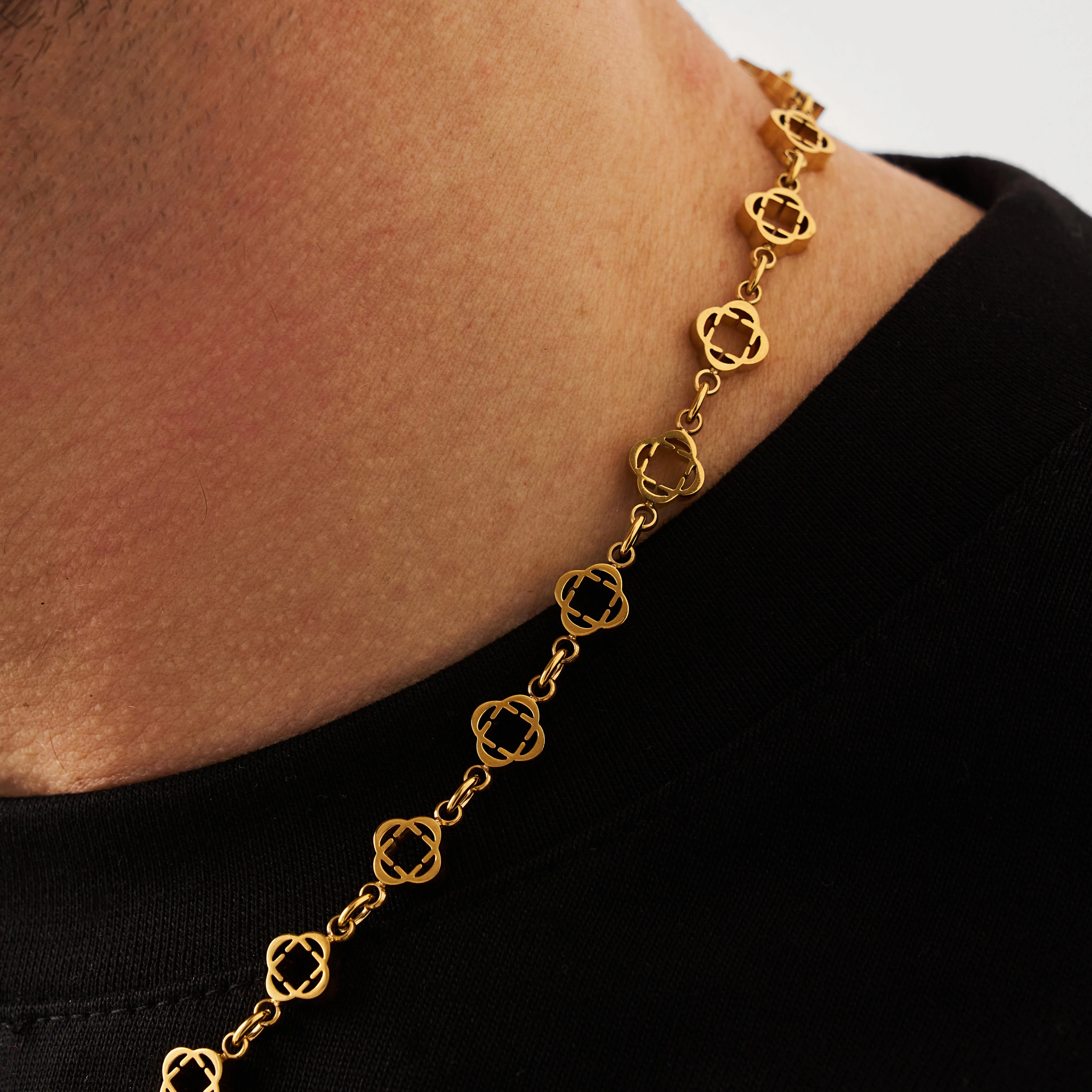 Clover Link Necklace (Gold)