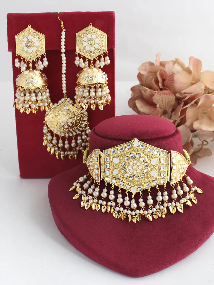 Hooria Necklace Set