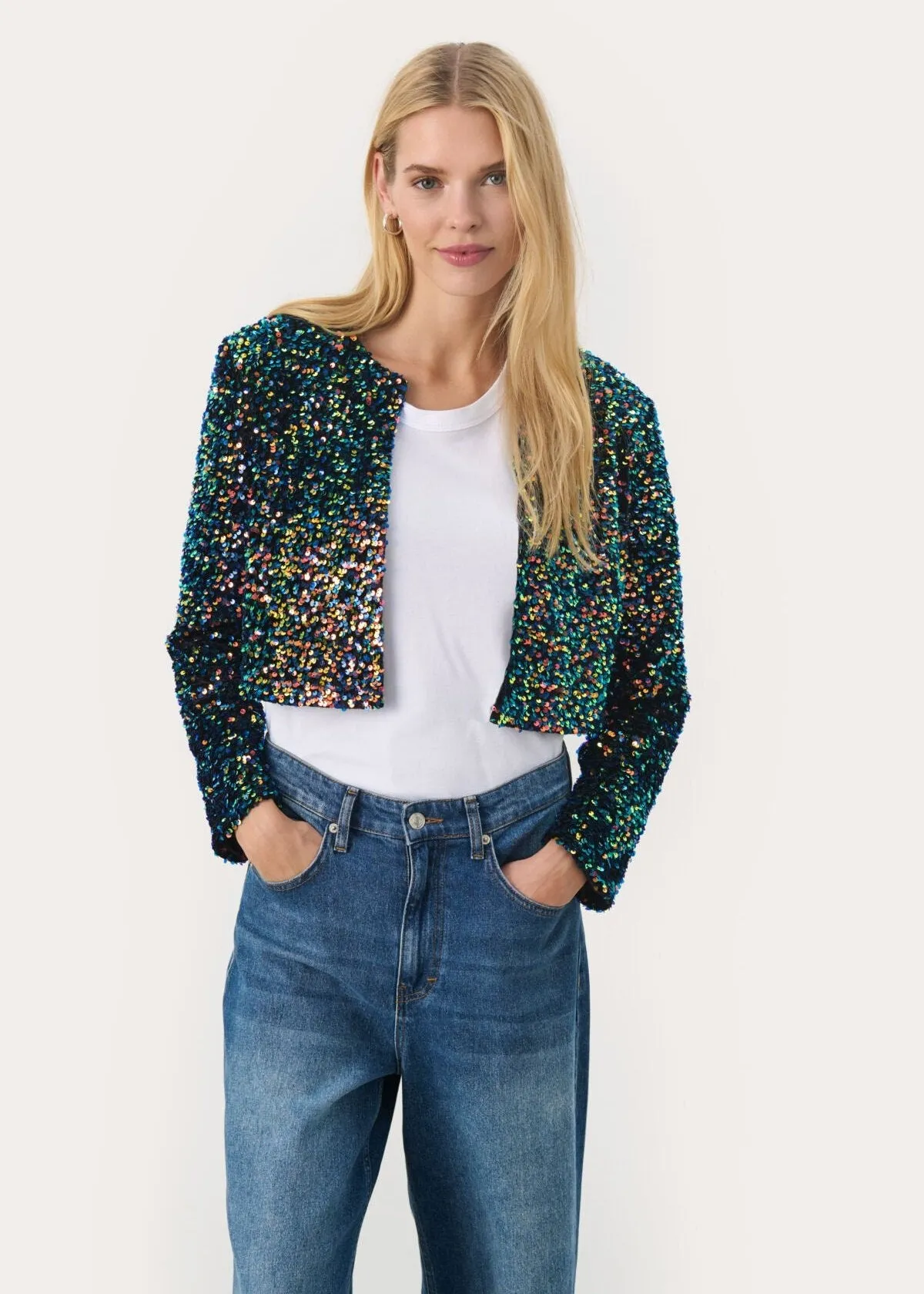 Sure! An optimized title for the Marta Sequin Bolero could be: 

Elegant Marta Sequin Bolero Jacket for Women - Sparkling Evening Wear Cover-Up

This title adds specific modifiers that enhance the product’s appeal and context.