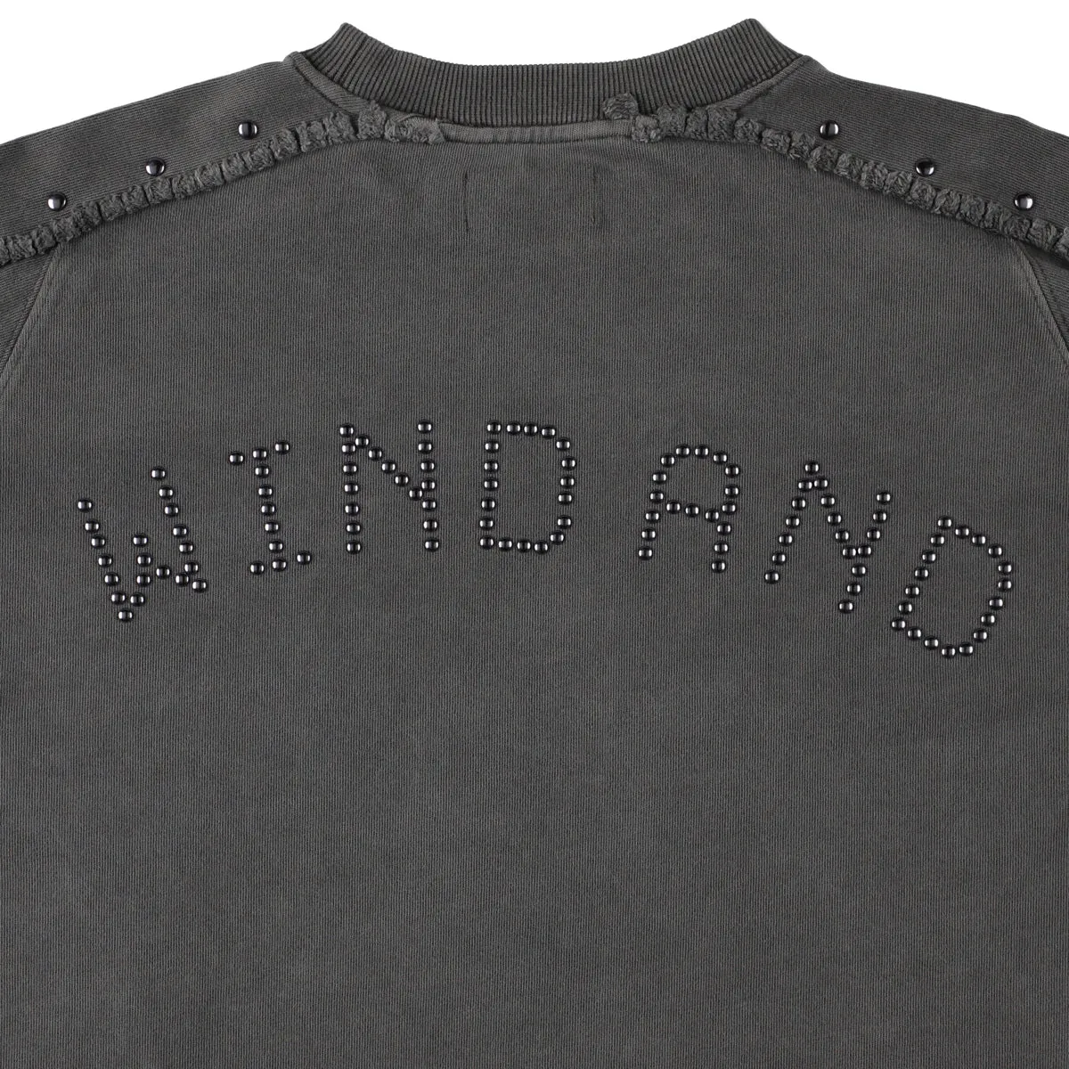 Sulfer Acid Studs C-off L/S Top / CHARCOAL