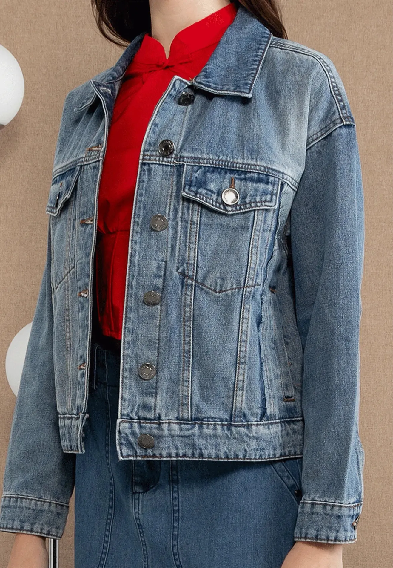 VOIR JEANS Classic Denim Double Flap Pockets Jacket